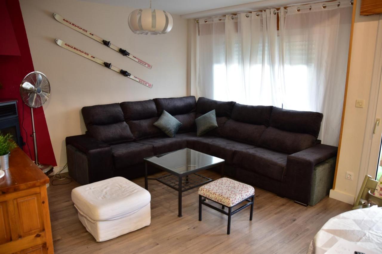 ビリャヌアAtico Duplex Alemarアパートメント エクステリア 写真